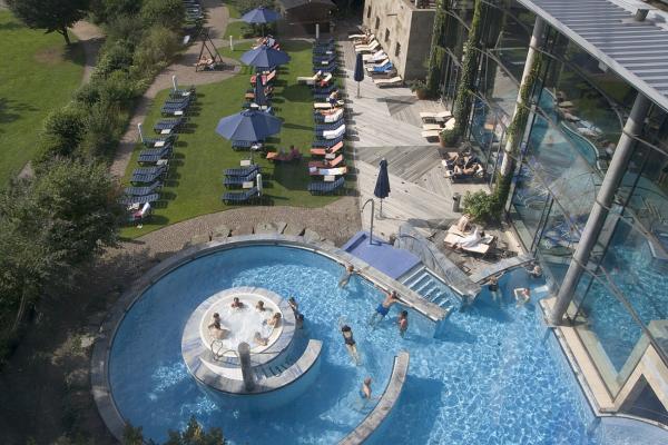 Claudius Therme: Schweben in Sole und heißer Aufguss mit Domblick