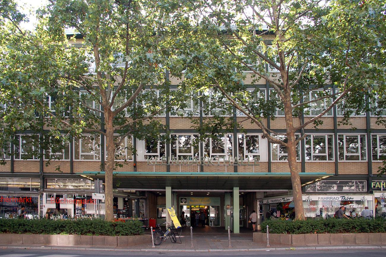 Die Kleinmarkthalle: Eine kulinarische Weltreise durch die denkmalgeschützte Markthalle