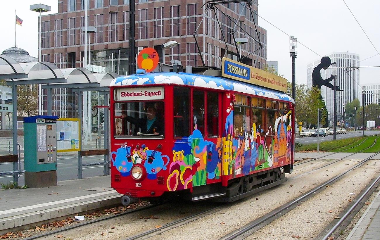 Frankfurts kultigste Straßenbahn: Eine Fahrt mit dem Ebbelwei-Expreß