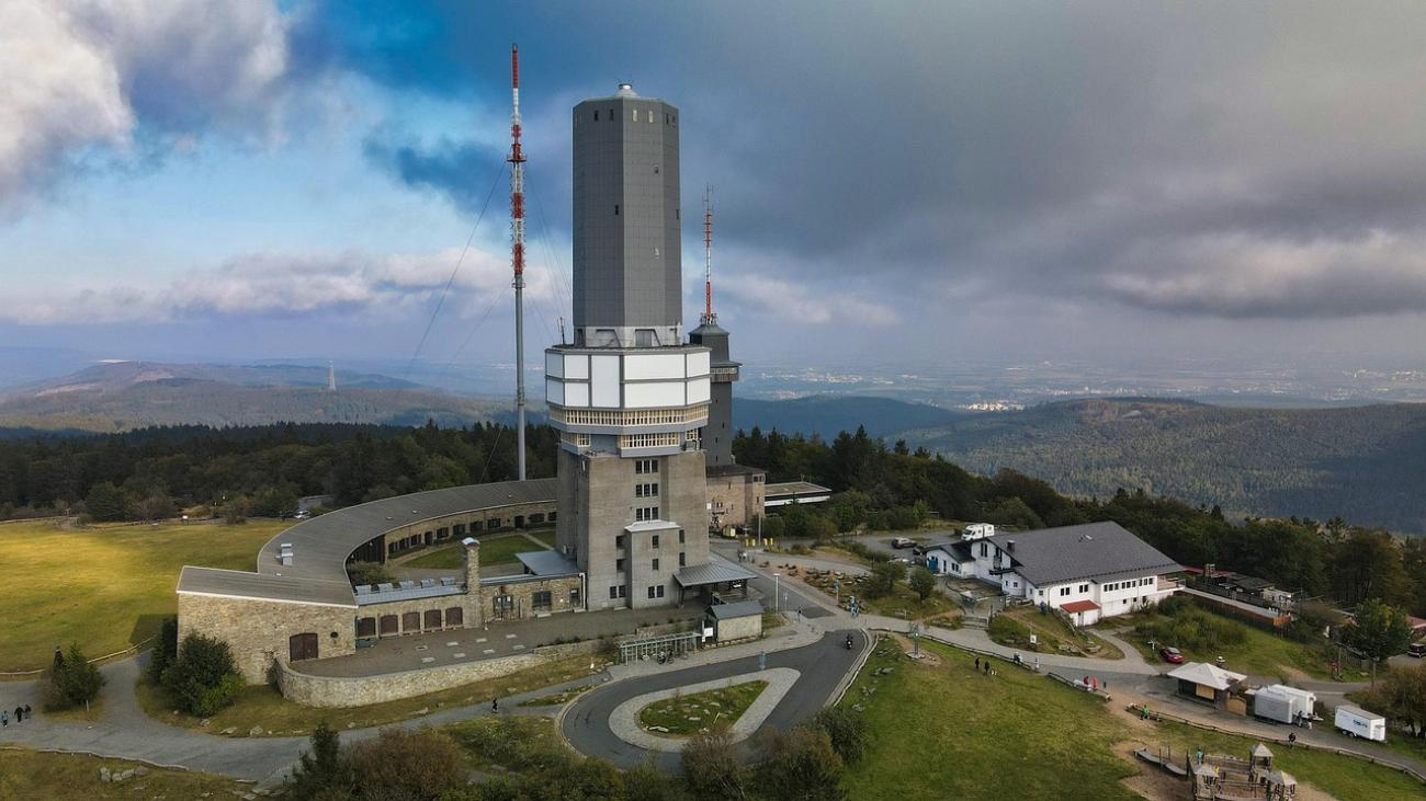 Raus in den Taunus: Wanderung auf den Großen Feldberg und zum Altkönig
