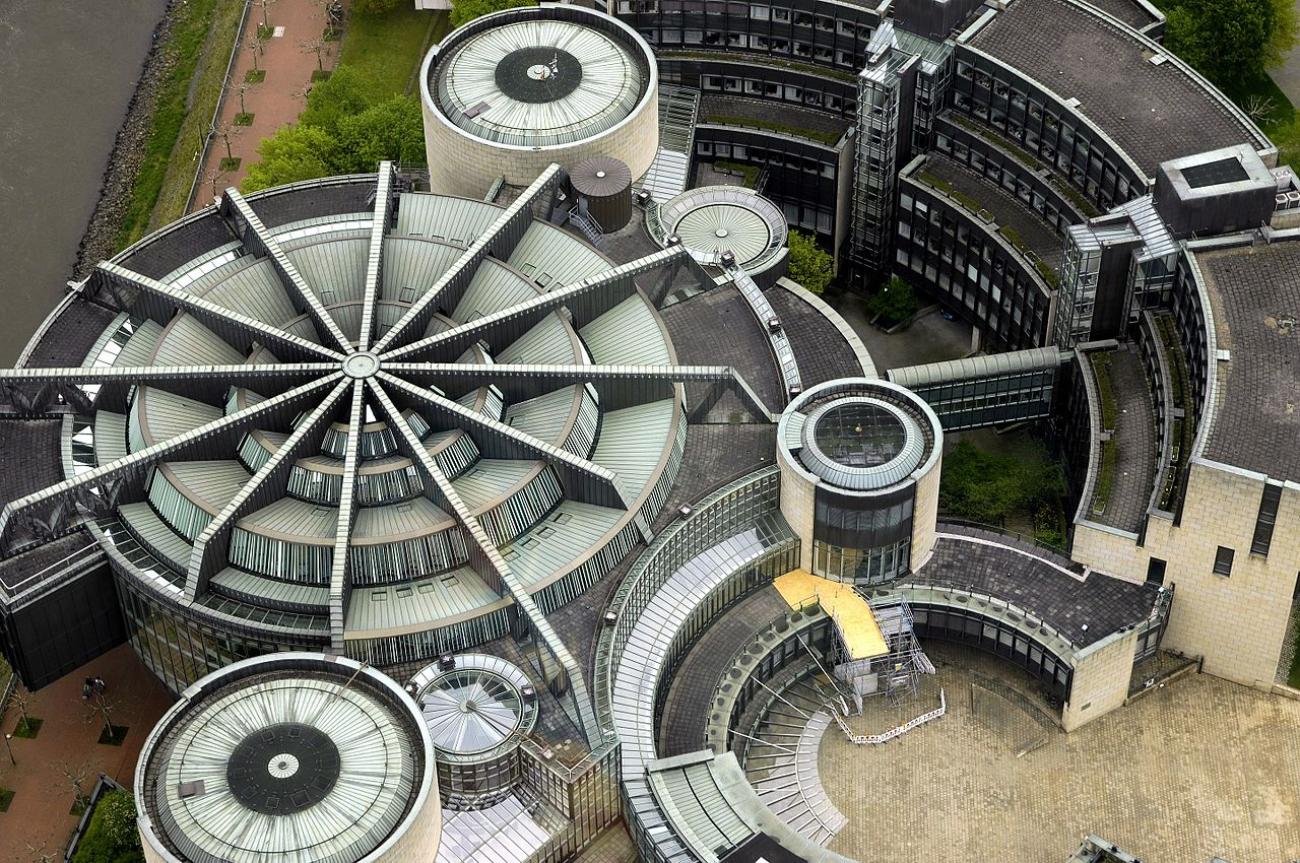 Der Landtag NRW: Warum der Landtag in Düsseldorf mehr als nur eine Glaskuppel ist