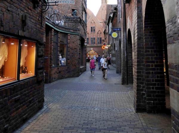 Backstein-Wahnsinn: Warum die Böttcherstraße mehr als nur eine Gasse ist