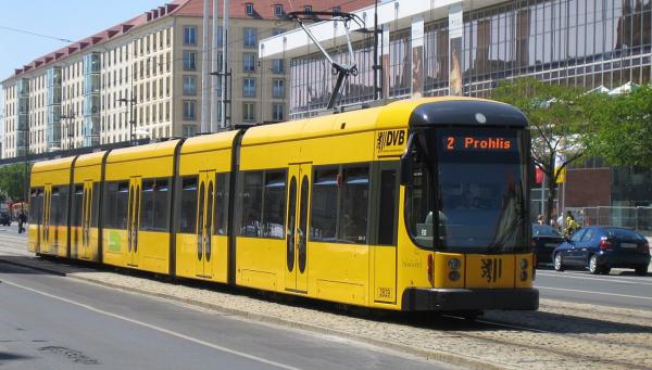 Der große DVB-Check: Straßenbahn, Bus und Elbfähren einfach erklärt