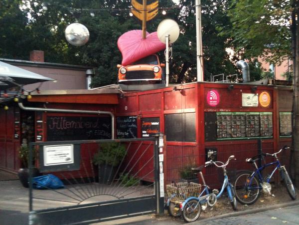 Rostiger Charme und Rockmusik: Katy’s Garage ist das Herz der Neustadt