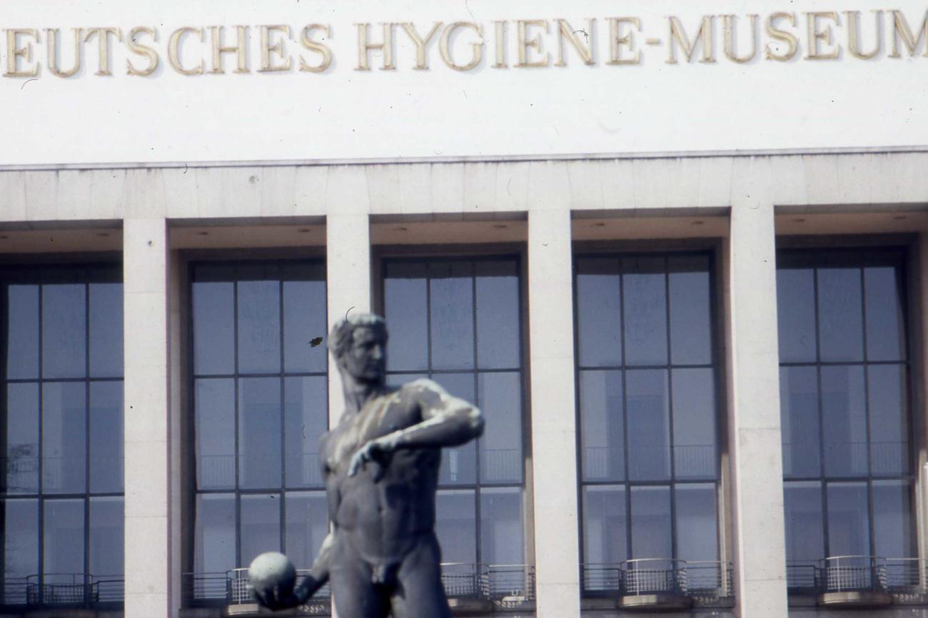 Anatomie zum Anfassen: Das Deutsche Hygiene-Museum jenseits der Klischees