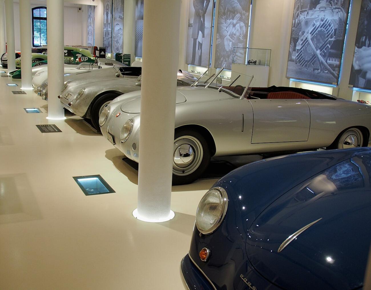 Automuseum Prototyp: Rennwagen-Legenden und Ingenieurskunst