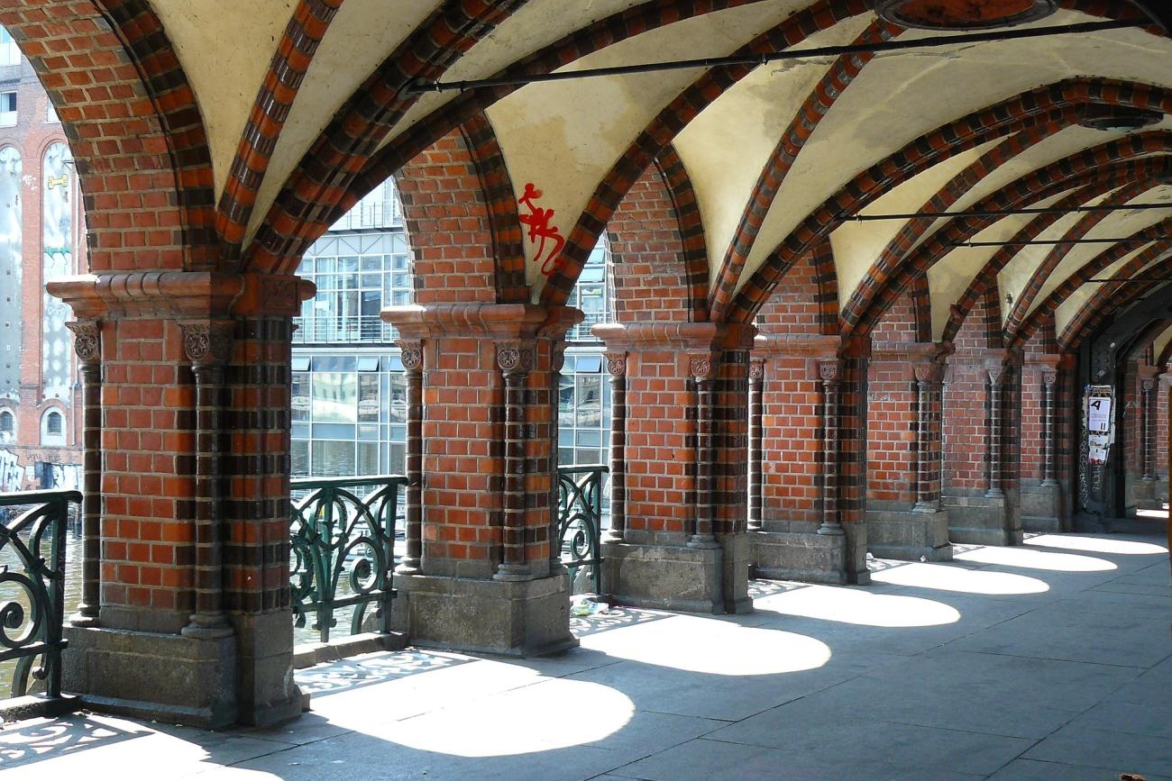 Die Oberbaumbrücke: Das fotogenste Verbindungsstück zwischen Ost und West